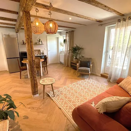 Le Murier In The Heart Of A *